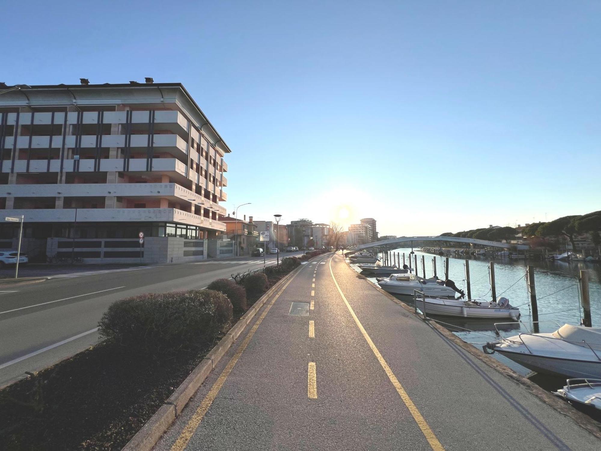 Capitol Apartments Grado Exteriör bild